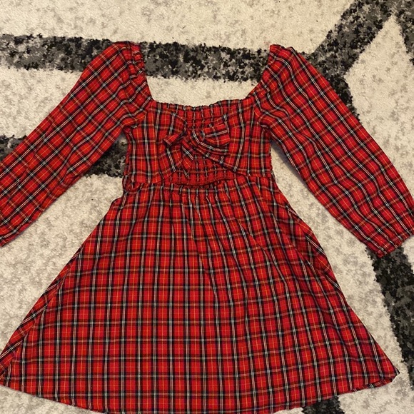 Bow Back Red Plaid Girls Dress, size 6/7 - Picture 4 of 7